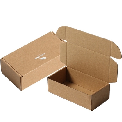 Caja corrugada Kraft reciclable con tinta blanca de seda Correo corrugado de alta resistencia