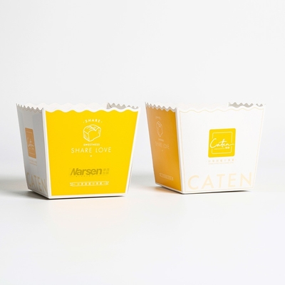 Embalaje de papel recubierto con logotipo personalizado Caja de paquetes para papas fritas en impresión CMYK
